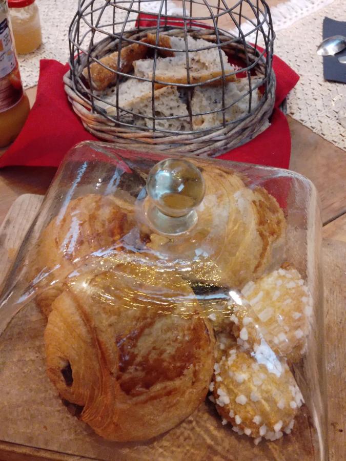 Bed and Breakfast Mimi la Sardine Saint-Gervais en-Belin Esterno foto