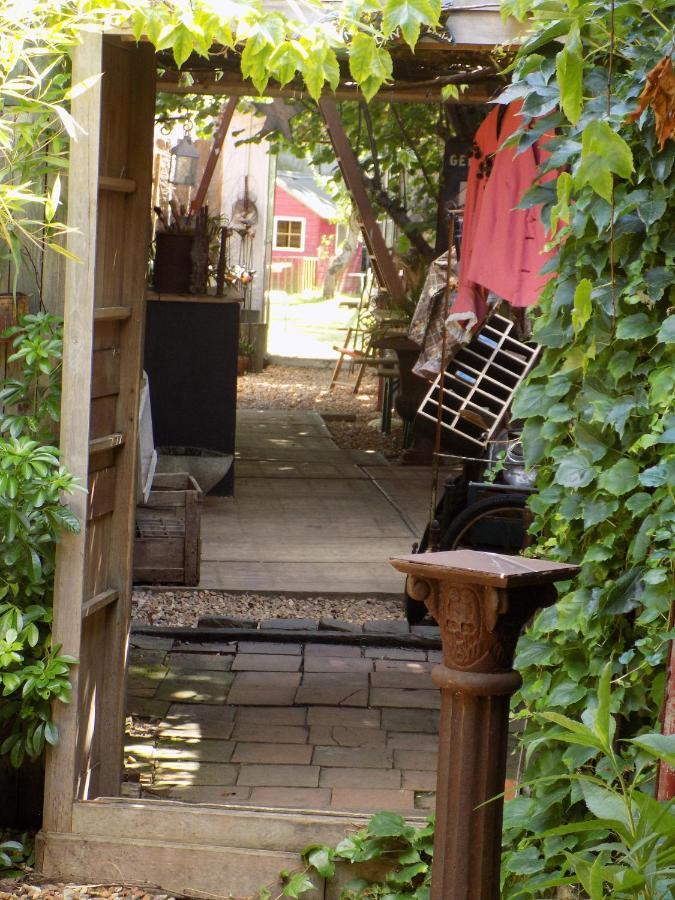Bed and Breakfast Mimi la Sardine Saint-Gervais en-Belin Esterno foto